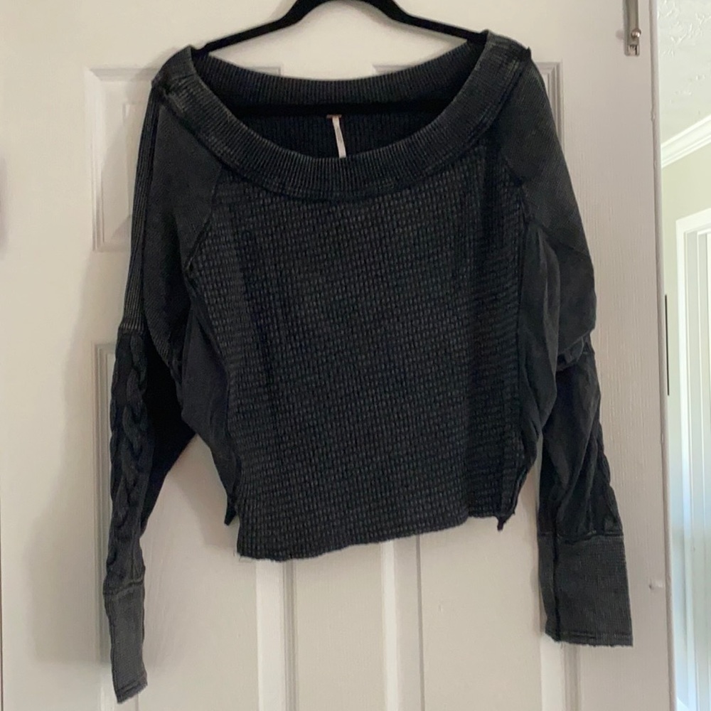 Free People long sleeve crew